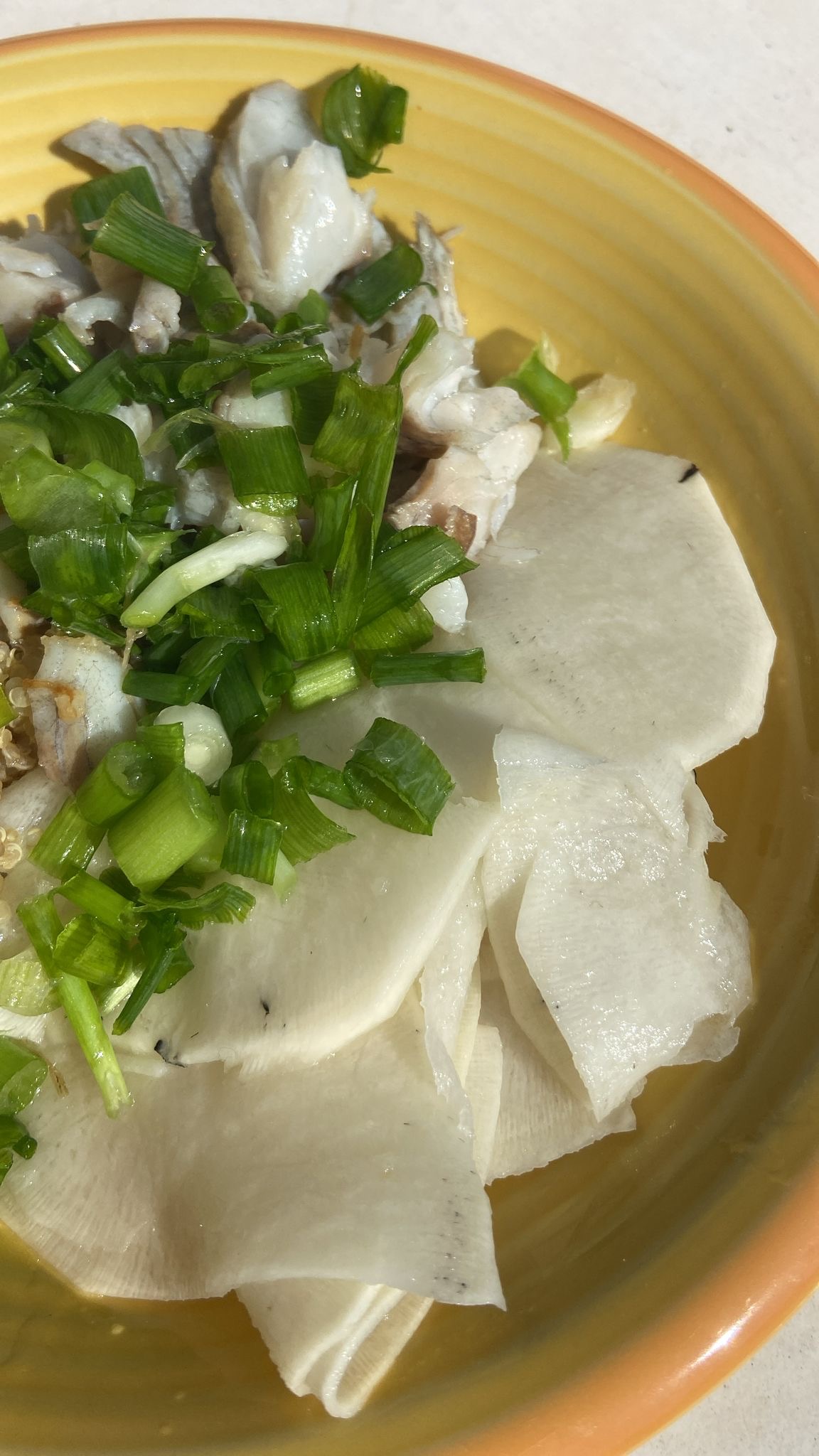 Carpaccio de radis noir